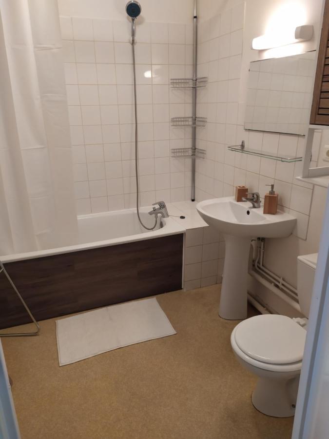 T1 Bis Cosy Avec 6 Couchages Proche De La Mer - Quartier Minimes La Rochelle  Luaran gambar